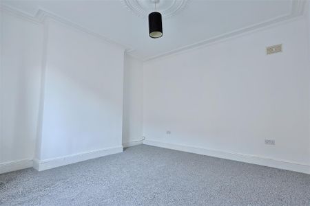 2 bedroom Flat to rent in Hewitson Terrace, Felling, Gateshead - Photo 4