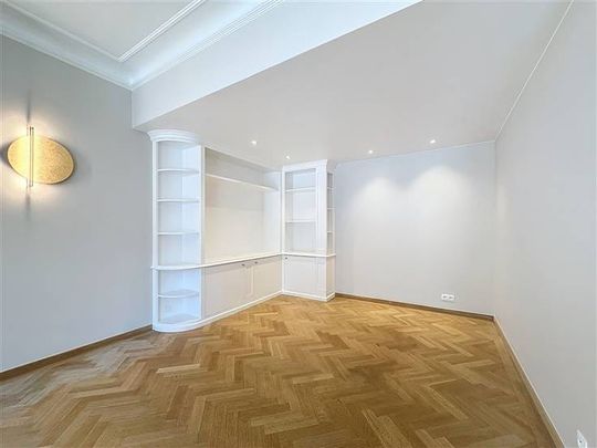 Appartement te huur - Photo 1