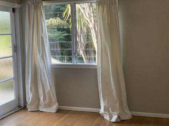 Property Management19 Golf Road, New Lynn - House for Rent - Photo 1