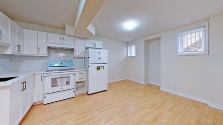 For Lease - 5 Military Court Unit# BSMT, Richmond Hill, Ontario - Photo 5