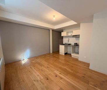 Location Appartement 1 pièce 35m² LYON 5ème - Photo 4