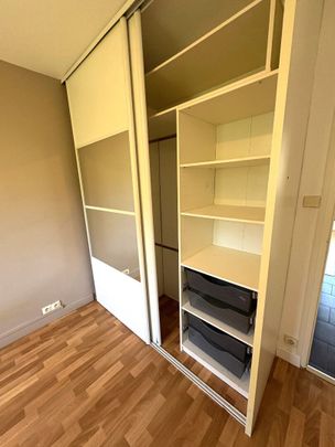 Appartement 4 pièces à louer au coeur de Fontaine - Photo 1