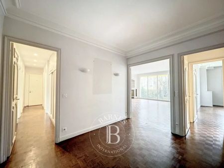 Appartement • La Plaine des Sablons - Photo 3