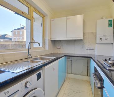 2 bedroom apartment to rent - Photo 4