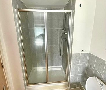 Room in a Shared House, Carisbrooke Road, B17 - Photo 1