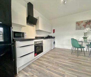 4 bedroom house share to rent - Photo 3