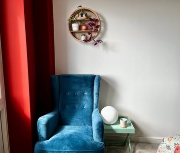 1 Bed Flat, Southsea Heights, W3 - Photo 2