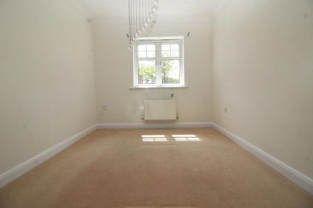 3 bedroom townhouse to rent - Photo 5