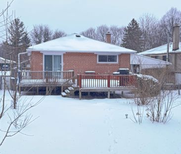 For Lease - 6 Bailey Crescent, Aurora, Ontario - Photo 2