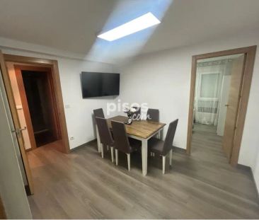 Piso en alquiler en Calle de la Constitución - Foto 2