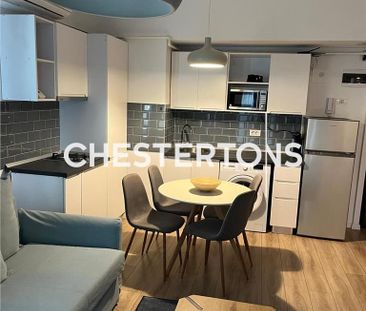 Apartament 2 camere modern in Mamaia - partea cu marea ( Zona Iaki - R - Fotografie 4
