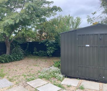 A Little Bit Of English Garden By The Sea - Photo 3