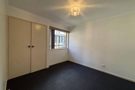 Cozy Coastal Home - Photo 4