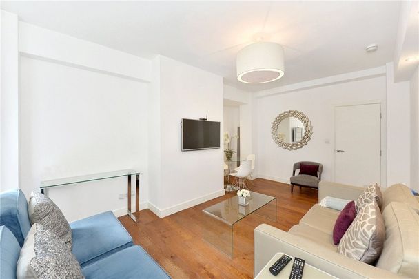 3 bedroom flat with 1 reception and 3 bathrooms in George Street, W1H - Photo 1