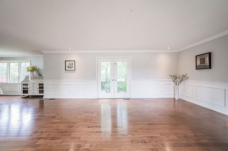 For Lease - 5 Saddletree Drive, Toronto, Ontario - Photo 2