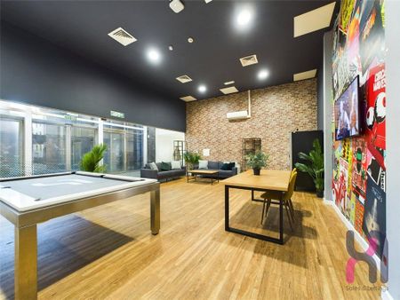 1 bedroom property to rent - Photo 4