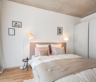 Erstbezug: Helle 2.5-Zimmer Neubauwohnung mit Balkon - Photo 1