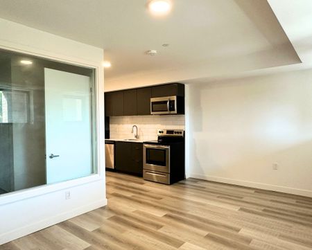 For Lease - 325 University Avenue Unit# 102, Cobourg, Ontario - Photo 4