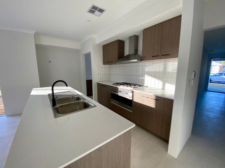 New Beginnings! - Your Dream Home Awaits! - Photo 5
