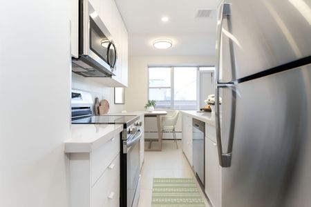 For Lease - 1220 Bayview Avenue Unit# 203, Toronto, Ontario - Photo 3