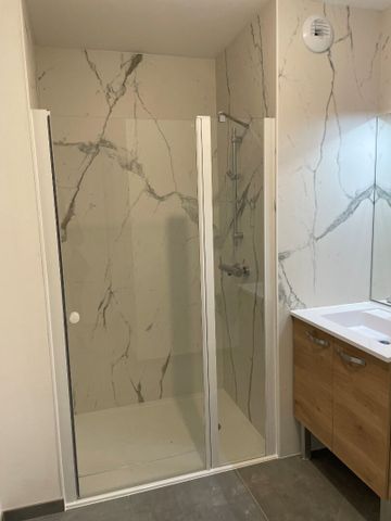 Location Appartement 3 pièces 72m² - Photo 4