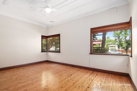 318 Mount Street, East Albury - Photo 5
