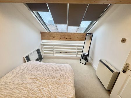 2 bedroom apartment to rent - Photo 2