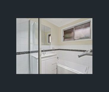 LOW MAINTENANCE LIVING IN A FANTASTIC LOCATION! - Photo 6