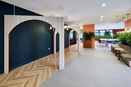 Platinum Studio (Mid Floors) - Photo 5