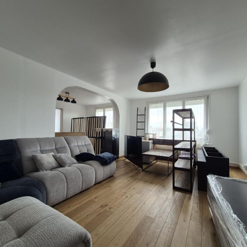 Location Appartement 5 pièces 104m² CALAIS 62100 - Photo 1