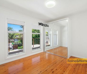 SPACIOUS 4 BEDROOM HOUSE IN SOUTH UMINA - Photo 4