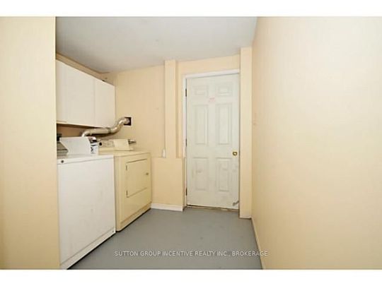For Lease - 65 Hickling Trail Unit# Room #2, Barrie, Ontario - Photo 1
