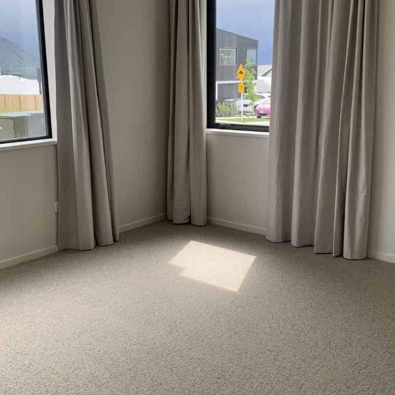 Brand New Stunning Wanaka Rental Home - Photo 1