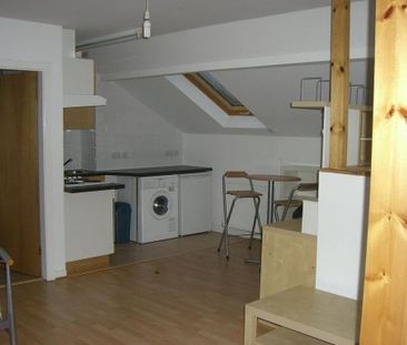 Studio to rent - Photo 5