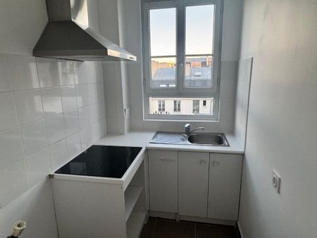 STUDIO A LOUER - PARIS 17EME ARRONDISSEMENT - 28.25 m - 1 165 € - Photo 2