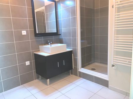 T1 - 39 quai de la Graille Grenoble - Photo 4