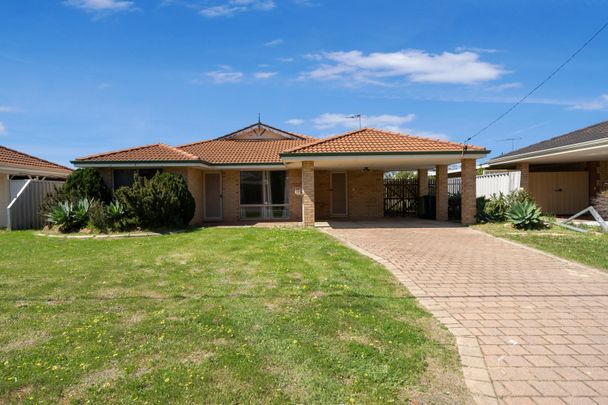 48 MCLEAN ROAD, Canning Vale WA 6155 - House For Rent | Domain - Photo 1