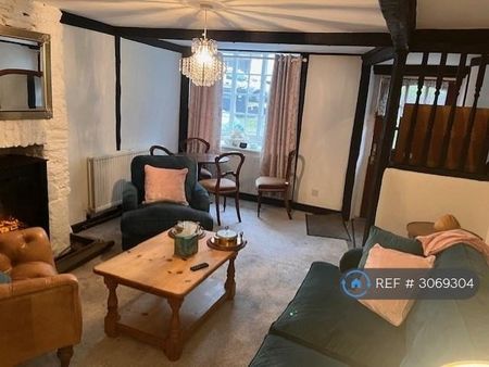 2 bedroom terraced house to rent - Photo 2