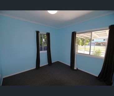 86 Beaufort Pl, Deception Bay, Qld 4508 - Photo 2