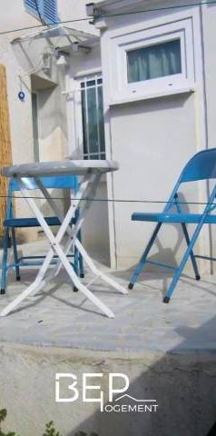 Location Studio - Photo 1