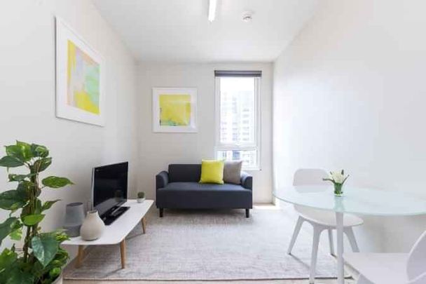 2 Bedroom Standard Apartment - Photo 1