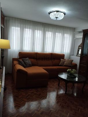 Alquiler de piso en Altamira - Oliveros - Barrio Alto - Photo 1