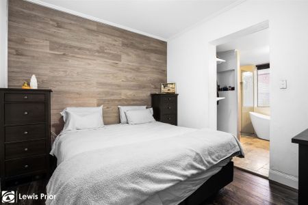 Family Home In Prime Location - Photo 5