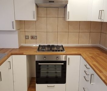 2 Bed Terraced House, Cranberry Lane, E16 - Photo 4
