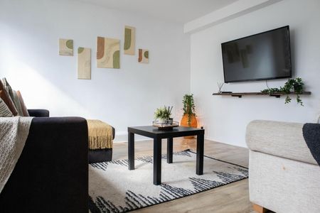 2 Bed Flat, Newbank Tower, M3 - Photo 5
