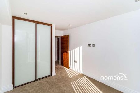 Nightingale Park, Winchester, SO22 - Photo 3