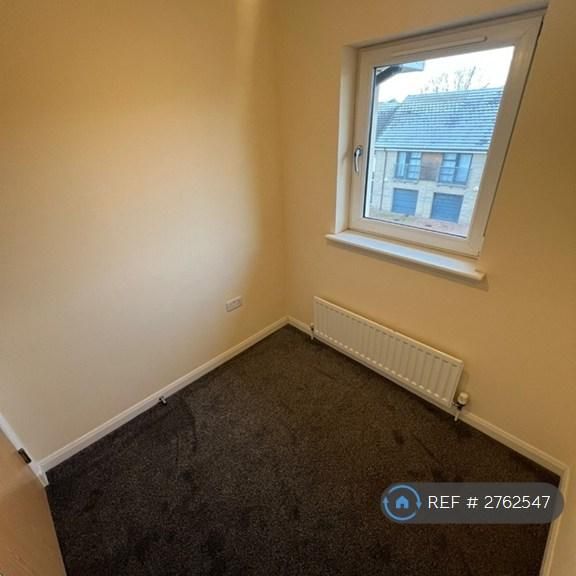 4 bedroom terraced house to rent - Photo 1