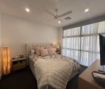 50 Bartel Bvd, Victor Harbor SA 5211 - House For Rent | Domain - Photo 3