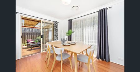 STUNNING FAMILY HOME! - Photo 2