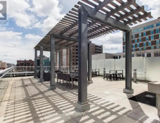 906 - 324 LAURIER AVENUE W | 906 - 324 LAURIER AVENUE W, Ottawa - Photo 1